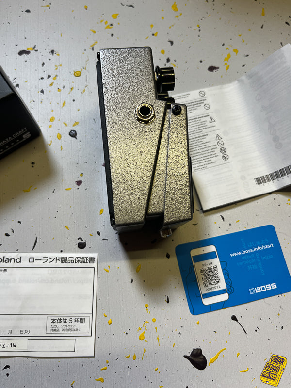 Boss FZ-1W Fuzz Waza Craft
