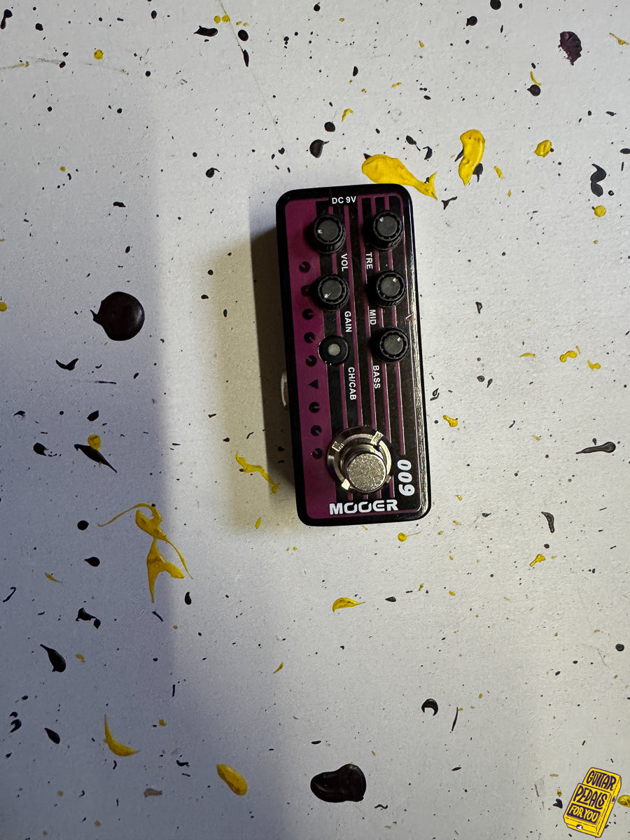 Mooer 009 Blacknight Micro Preamp