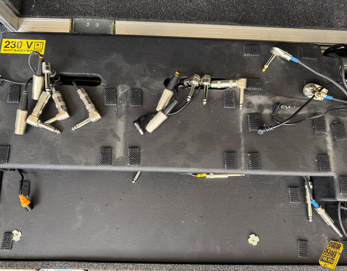 PL Guitar Systems - Pedalboard inclusief bekabeling & Case