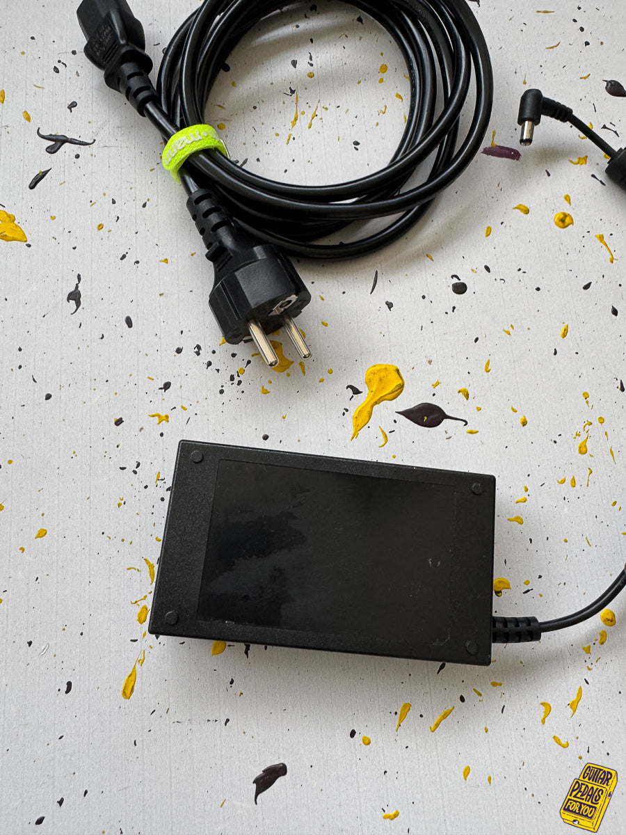 The GigRig Generator power supply