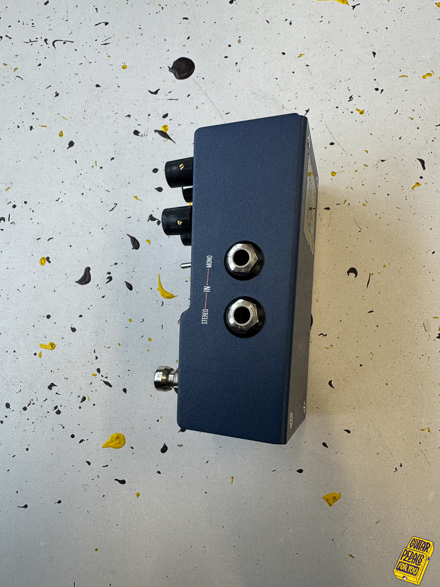 Walrus Audio Mako M1 High-Fidelity Modulation Machine