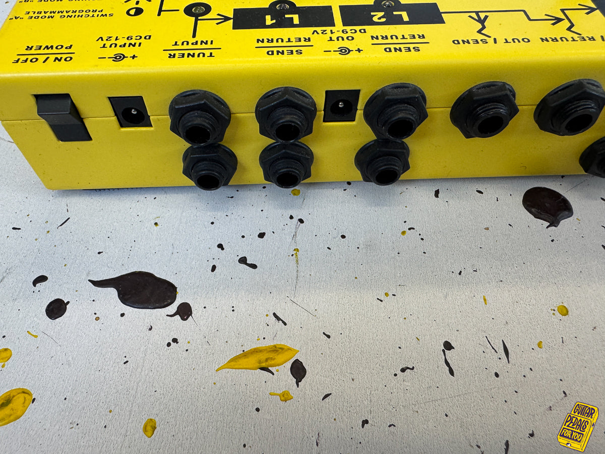 AMT GR-4 programmable guitar switching system with 4 loops