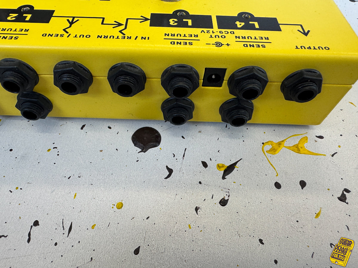 AMT GR-4 programmable guitar switching system with 4 loops