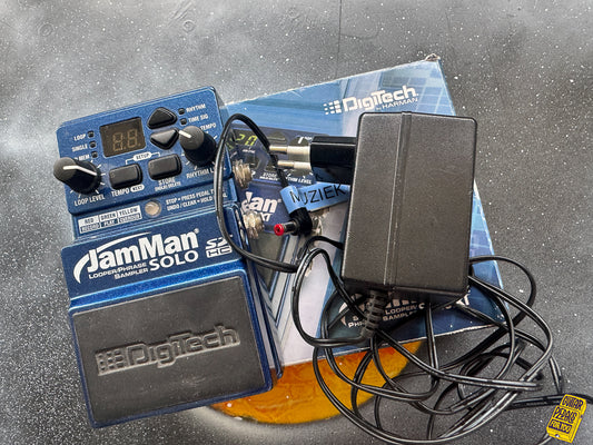 DigiTech JamMan Solo Looper/Phrase Sampler