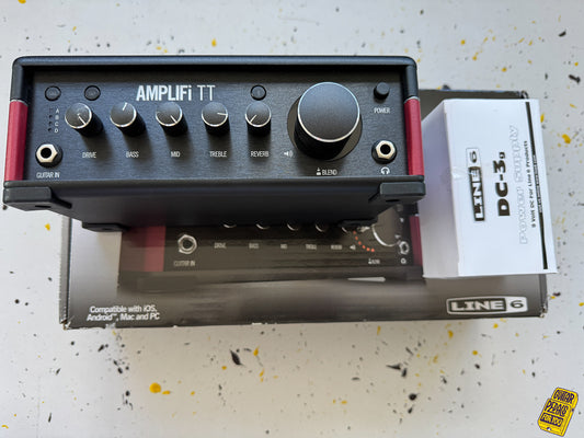 Line 6 AMPLIFi TT desktop effectprocessor met Bluetooth