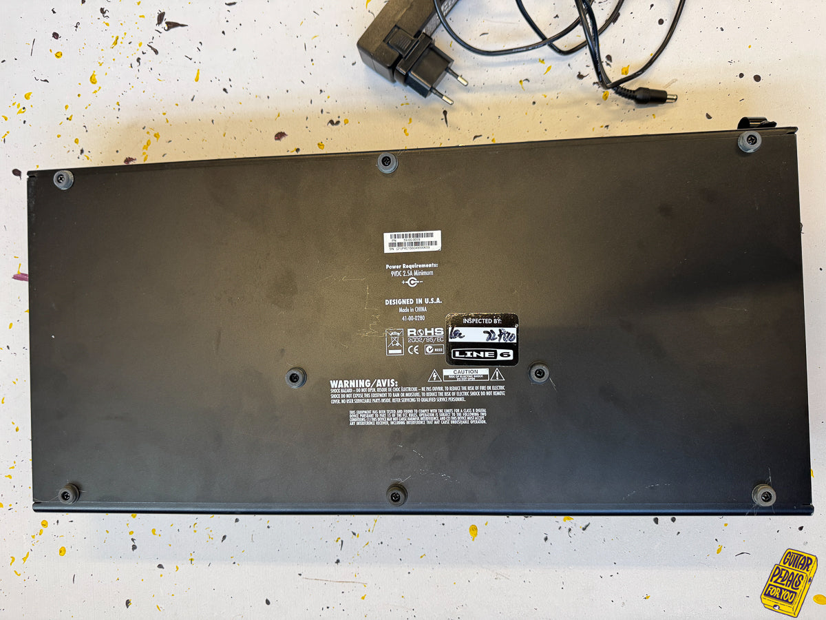 Line 6 POD HD400 Multi-Effect and Amp Modeler