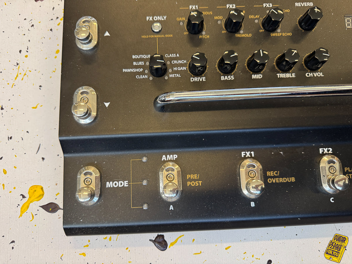 Line 6 POD HD400 Multi-Effect and Amp Modeler