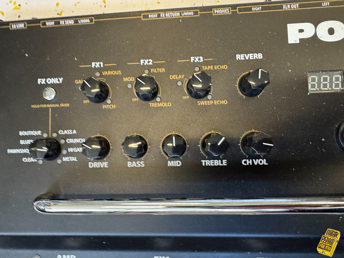 Line 6 POD HD400 Multi-Effect and Amp Modeler