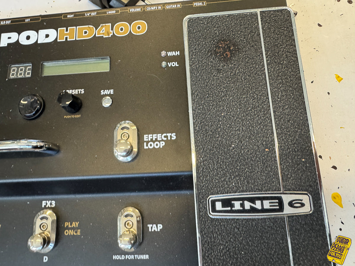Line 6 POD HD400 Multi-Effect and Amp Modeler