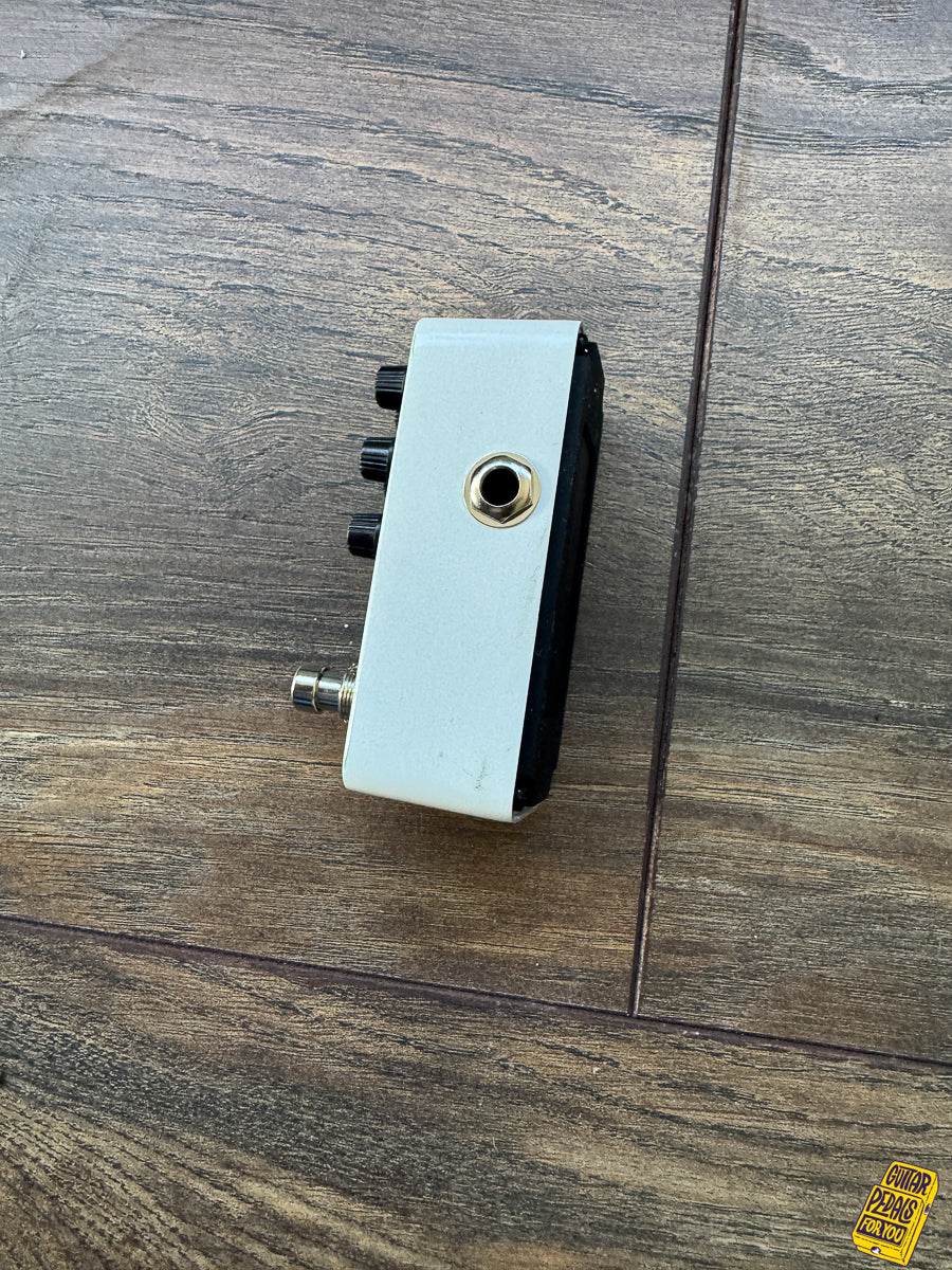 Mooer 005 Fifty-Fifty 3 Micro Preamp