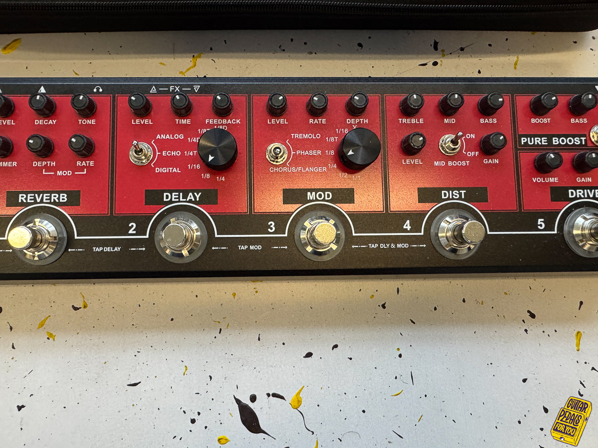 Mooer Red Truck Combined Effects Pedal