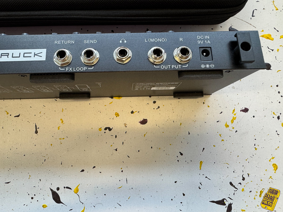 Mooer Red Truck Combined Effects Pedal