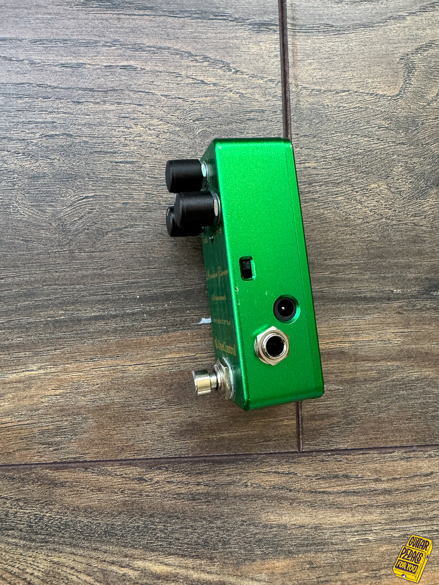 One Control Persian Green Screamer