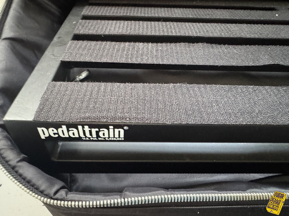 Pedaltrain Novo 32 with Soft Case