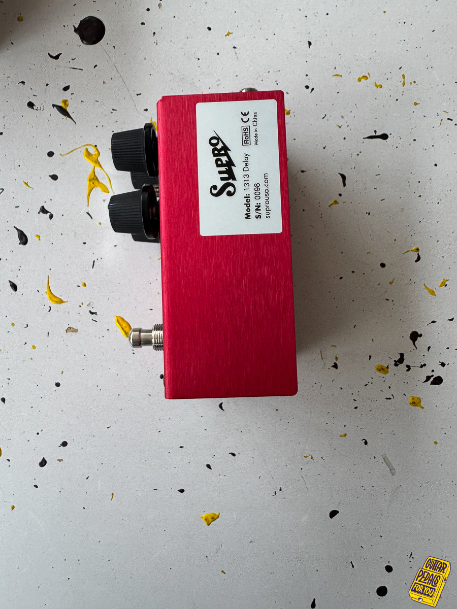Supro 1313 Analog Delay Pedal