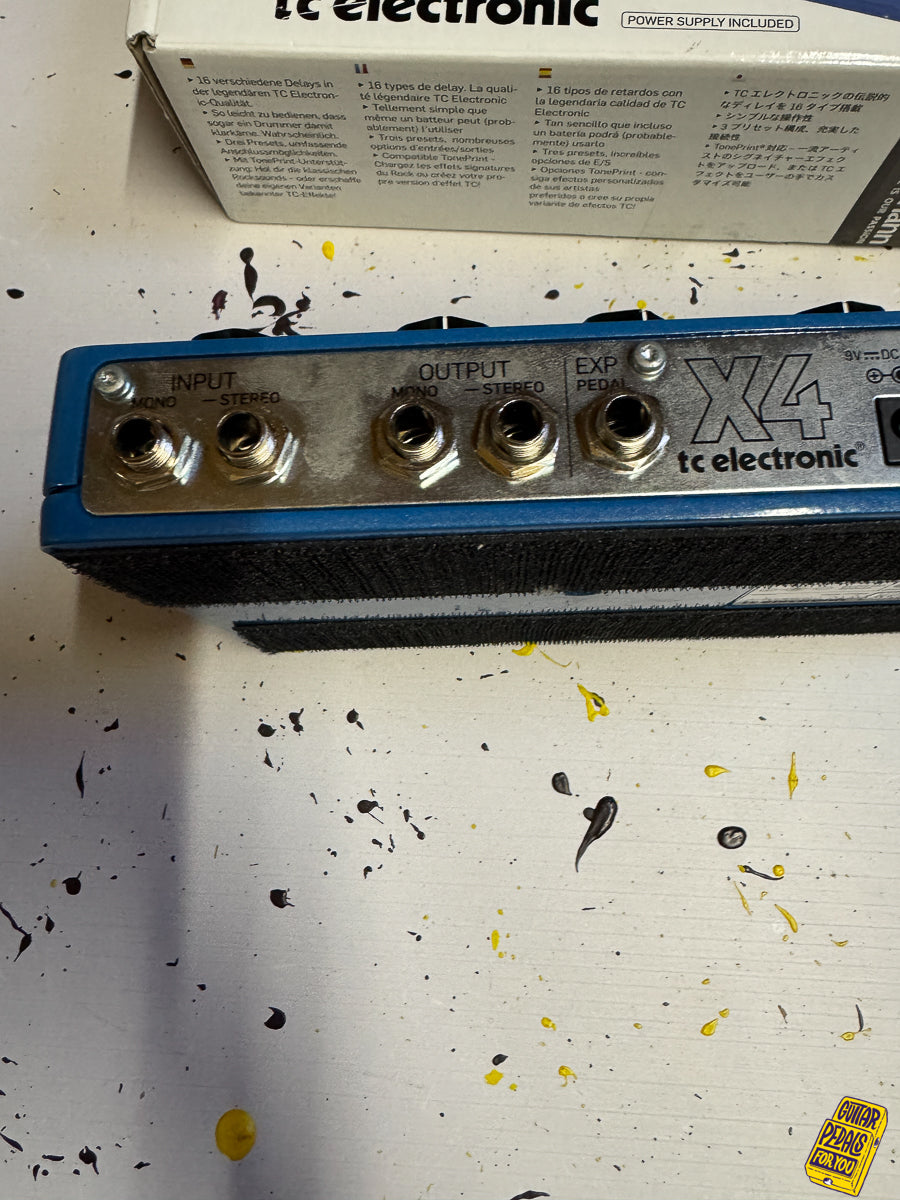 TC Electronic Flashback X4 Delay and Looper Pedal