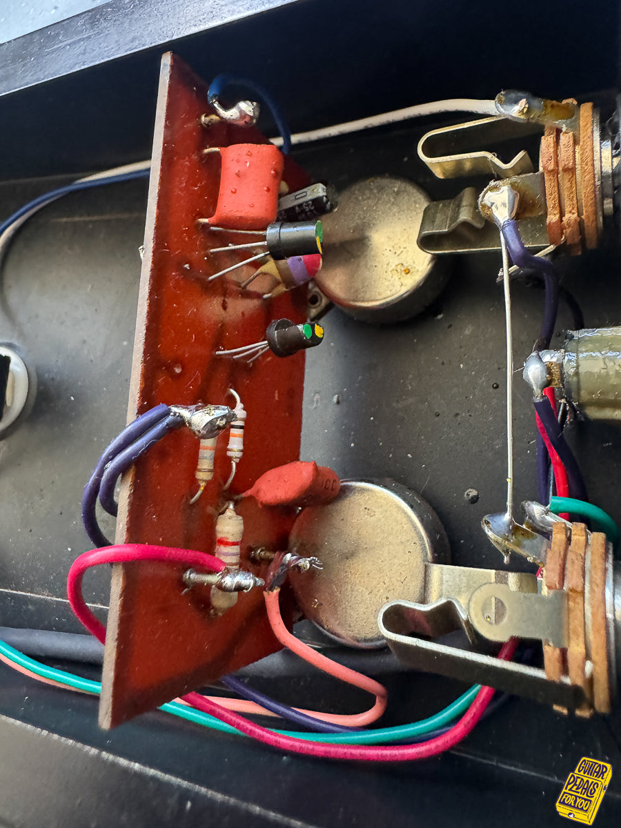 Vox Distortion End 60's begin 70's