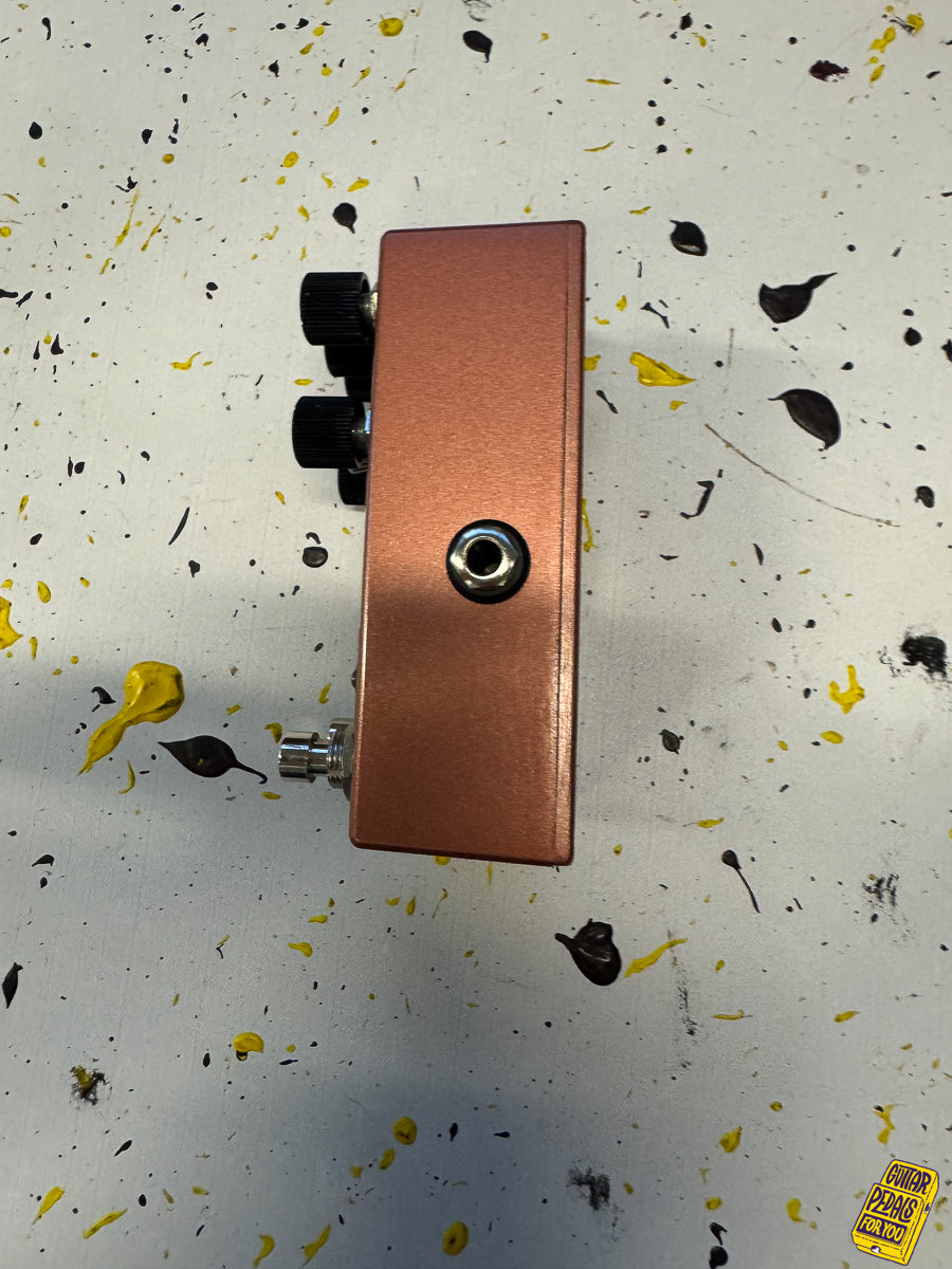 Walrus Audio Monument Harmonic Tap Tremolo V2