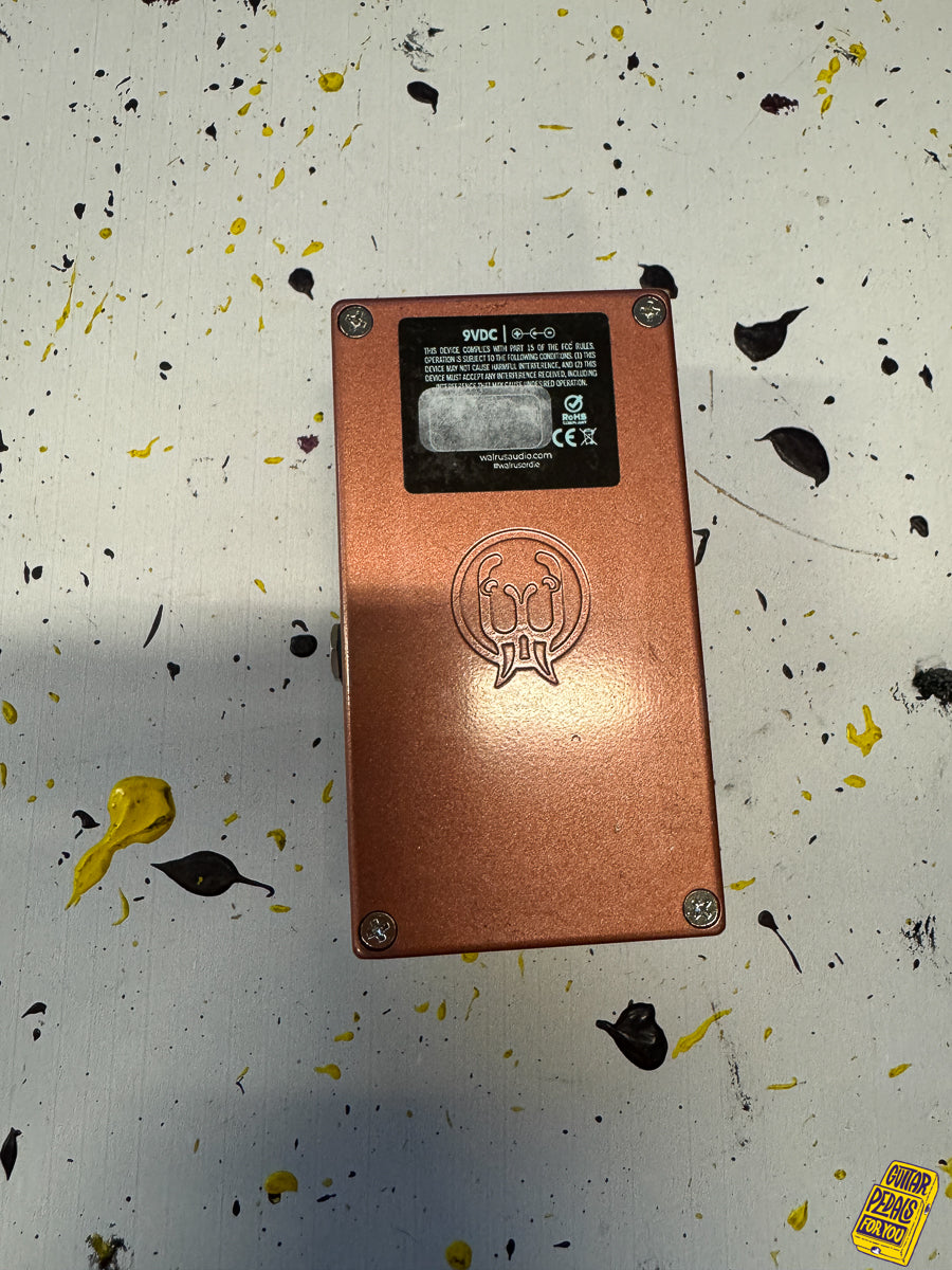 Walrus Audio Monument Harmonic Tap Tremolo V2