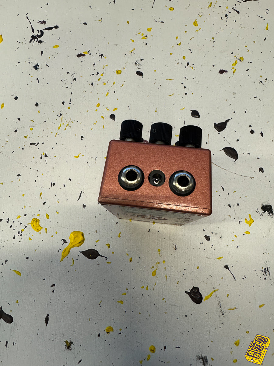 Walrus Audio Monument Harmonic Tap Tremolo V2