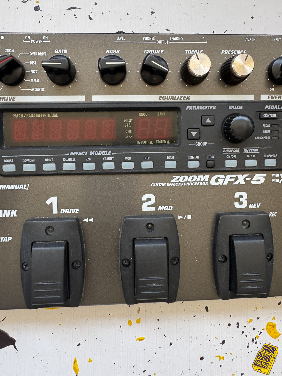 Zoom GFX-5 GUITAR EFFECTS PROCESSOR
